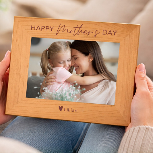 Personalized Picture Frames – A Heartfelt Mother’s Day Gift